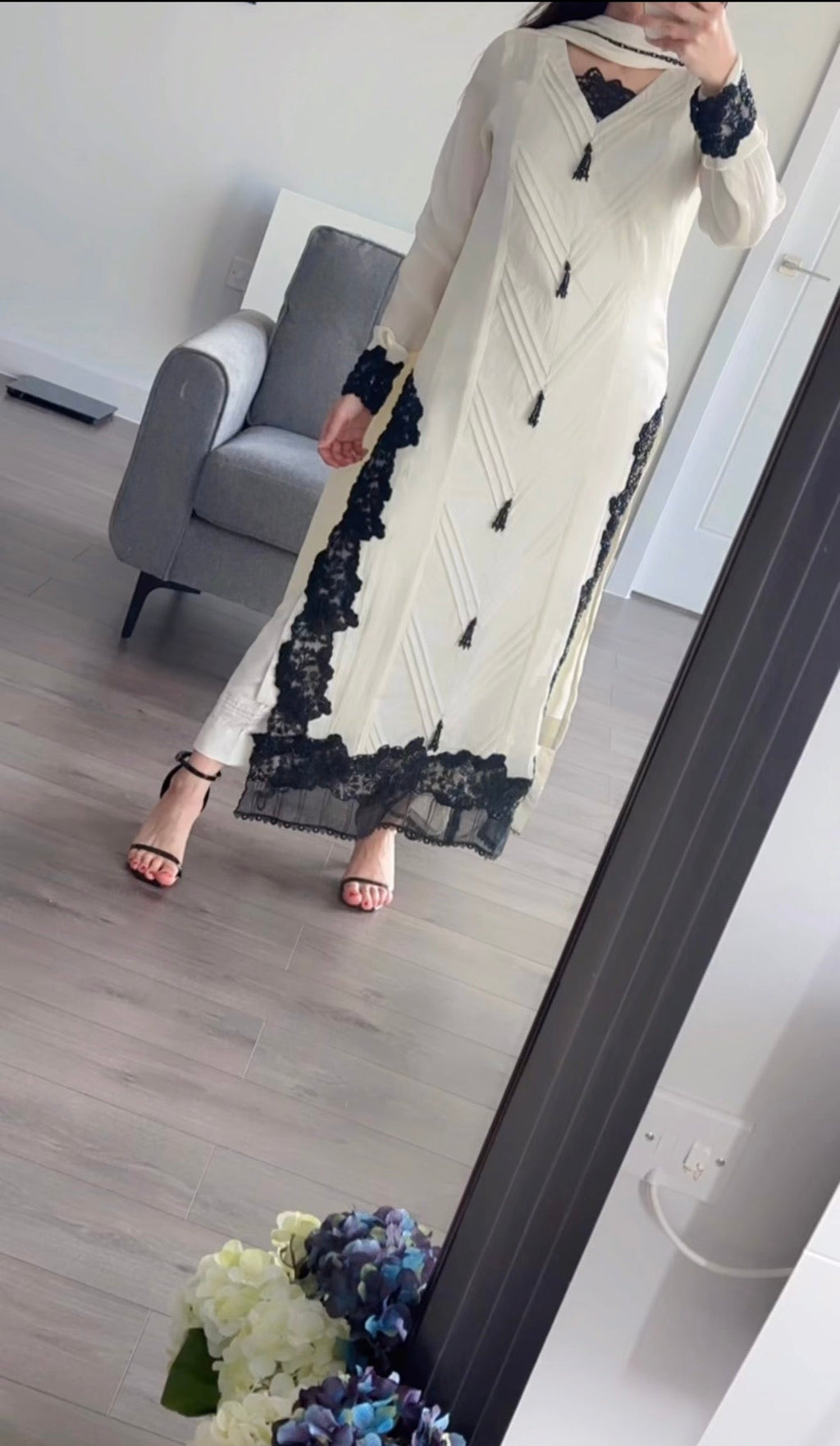 Zarkash White