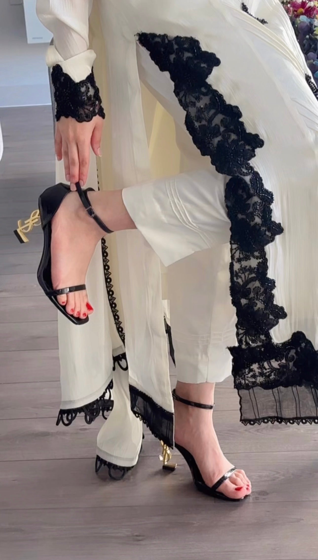 Zarkash White